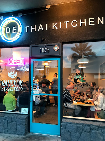 D E Thai Kitchen
